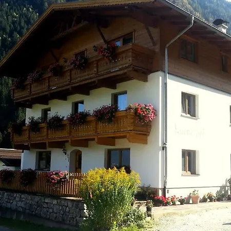Gasthaus Luenerhof Neustift im Stubaital Exterior foto