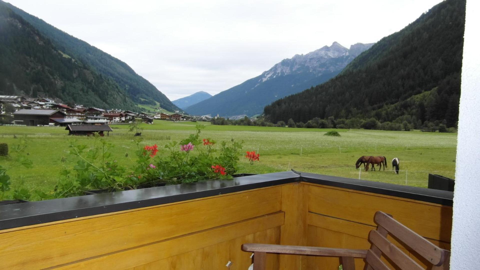 Luenerhof Landhaus Neustift im Stubaital